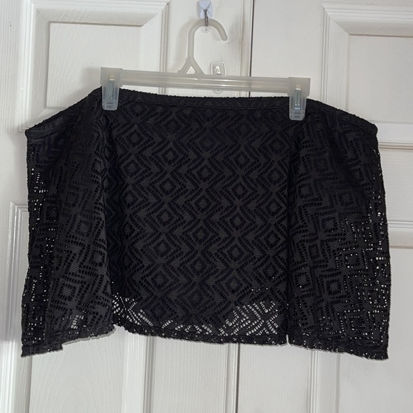 Catalina Black Lace Skirt Swim Bottom - Picture 2 of 4